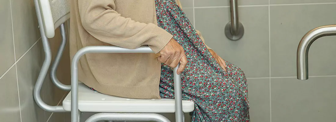 Handicap Toilet Repairs and Maintenance in Parc-Champlain, QC