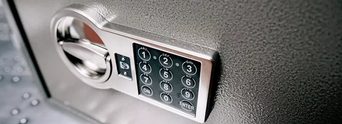 Reliable Keypad Access Control Solutions for Every Need in Manoir Glenwood, QC