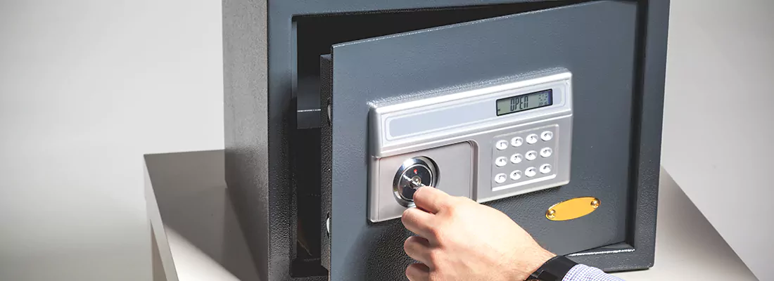 Safe Opening Repair in Touraine
