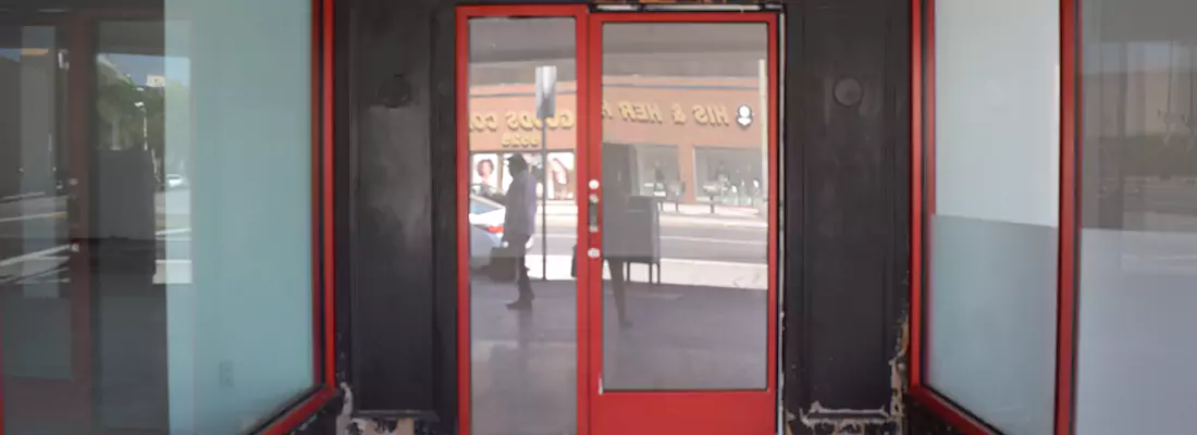 Sliding Motion Sensor Door Service in Buckingham, QC